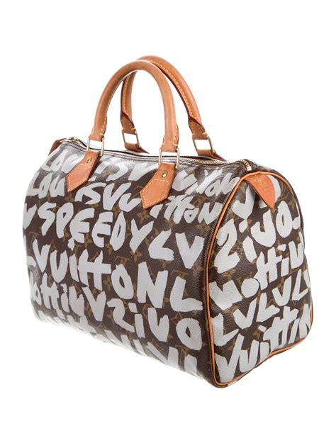 graffiti bag louis vuitton|LOUIS VUITTON Monogram Graffiti Speedy 30 Fuchsia.